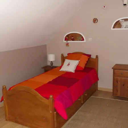 Holiday home 6 Pers Gennes Saumur Doue La Fontaine